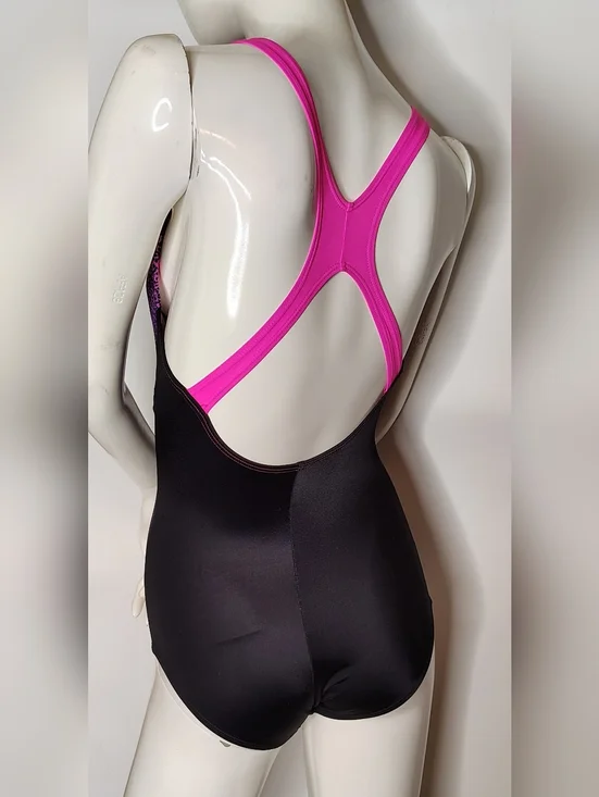 Speedo Women's Pink to Black Ombre Performance One-Piece Ultra back Swimsuit - Picture 11 of 16